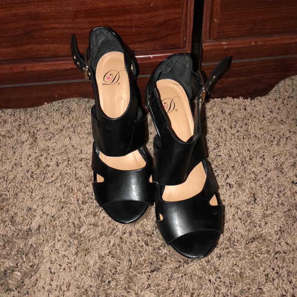 wedged heels